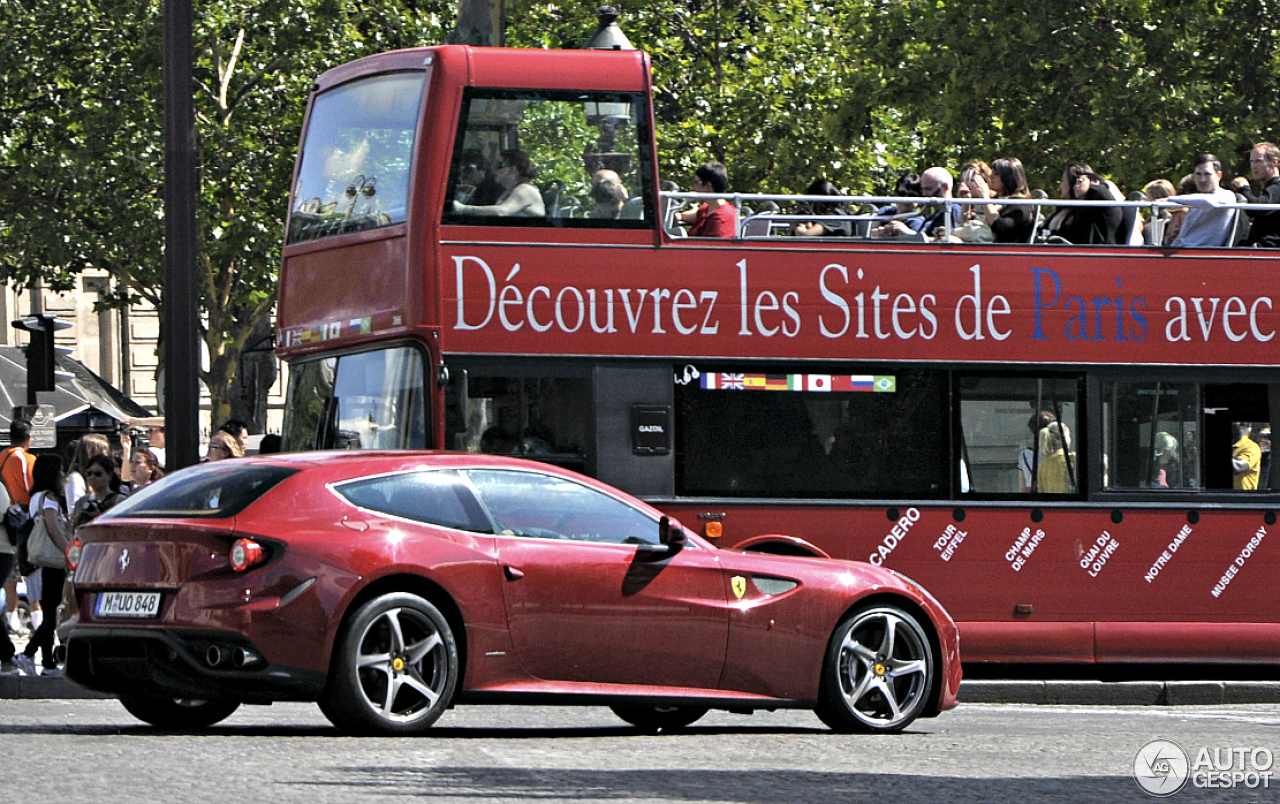 Ferrari FF