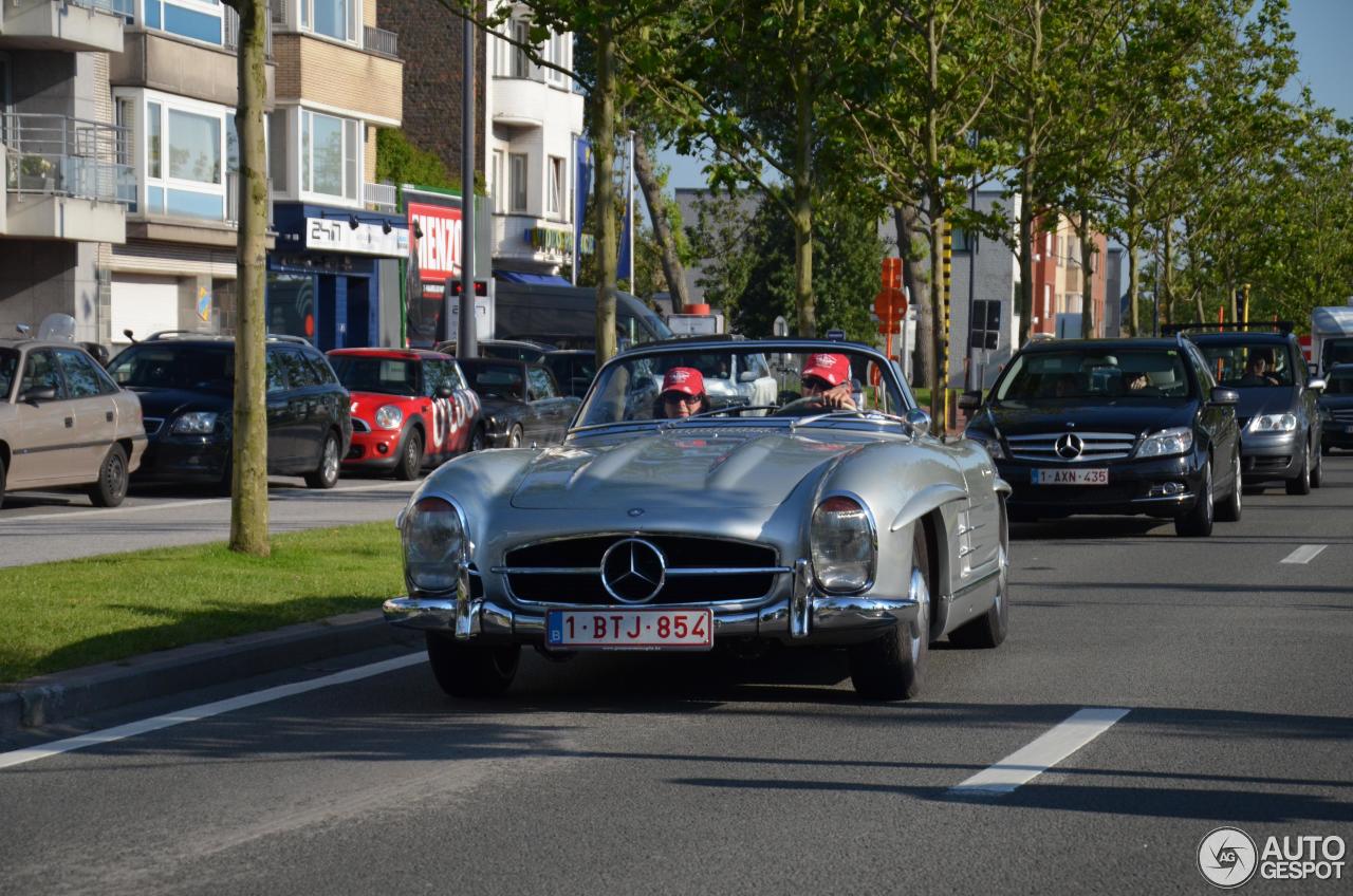 Mercedes-Benz 300SL Roadster