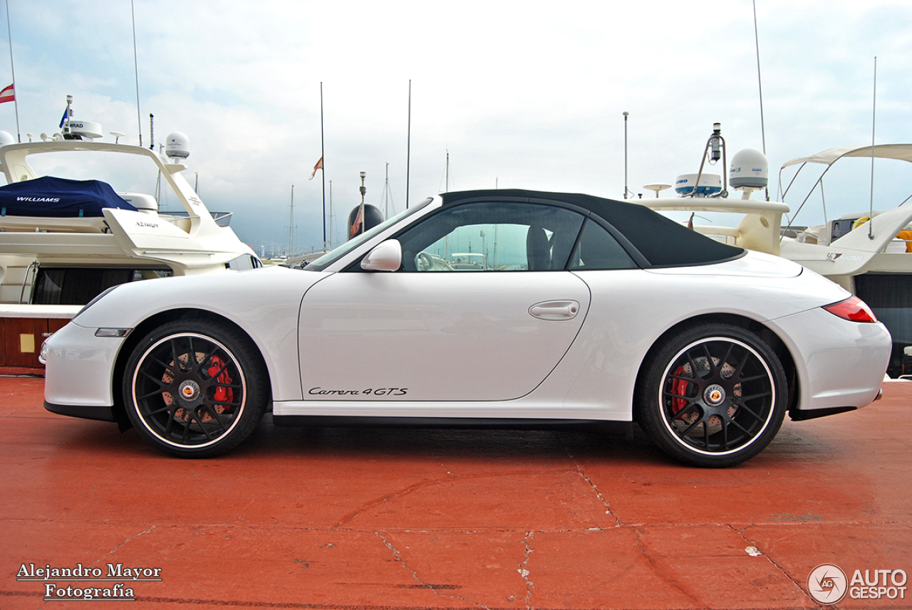 Porsche 997 Carrera 4 GTS Cabriolet