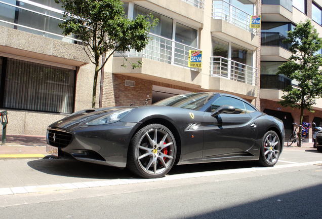 Ferrari California