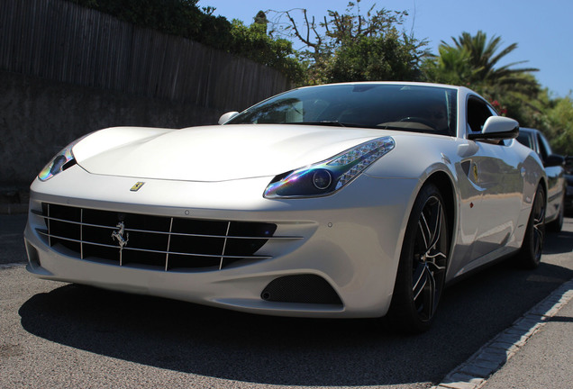 Ferrari FF