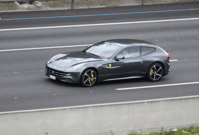 Ferrari FF