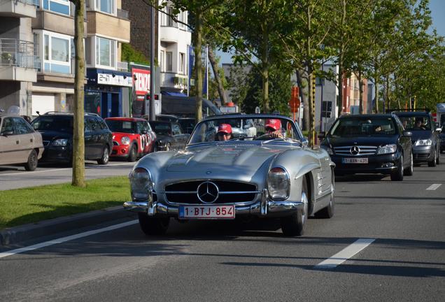 Mercedes-Benz 300SL Roadster