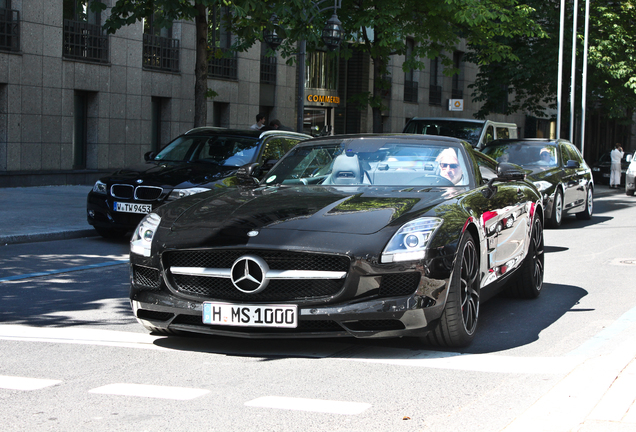 Mercedes-Benz SLS AMG Roadster