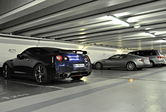 Nissan GT-R 2011