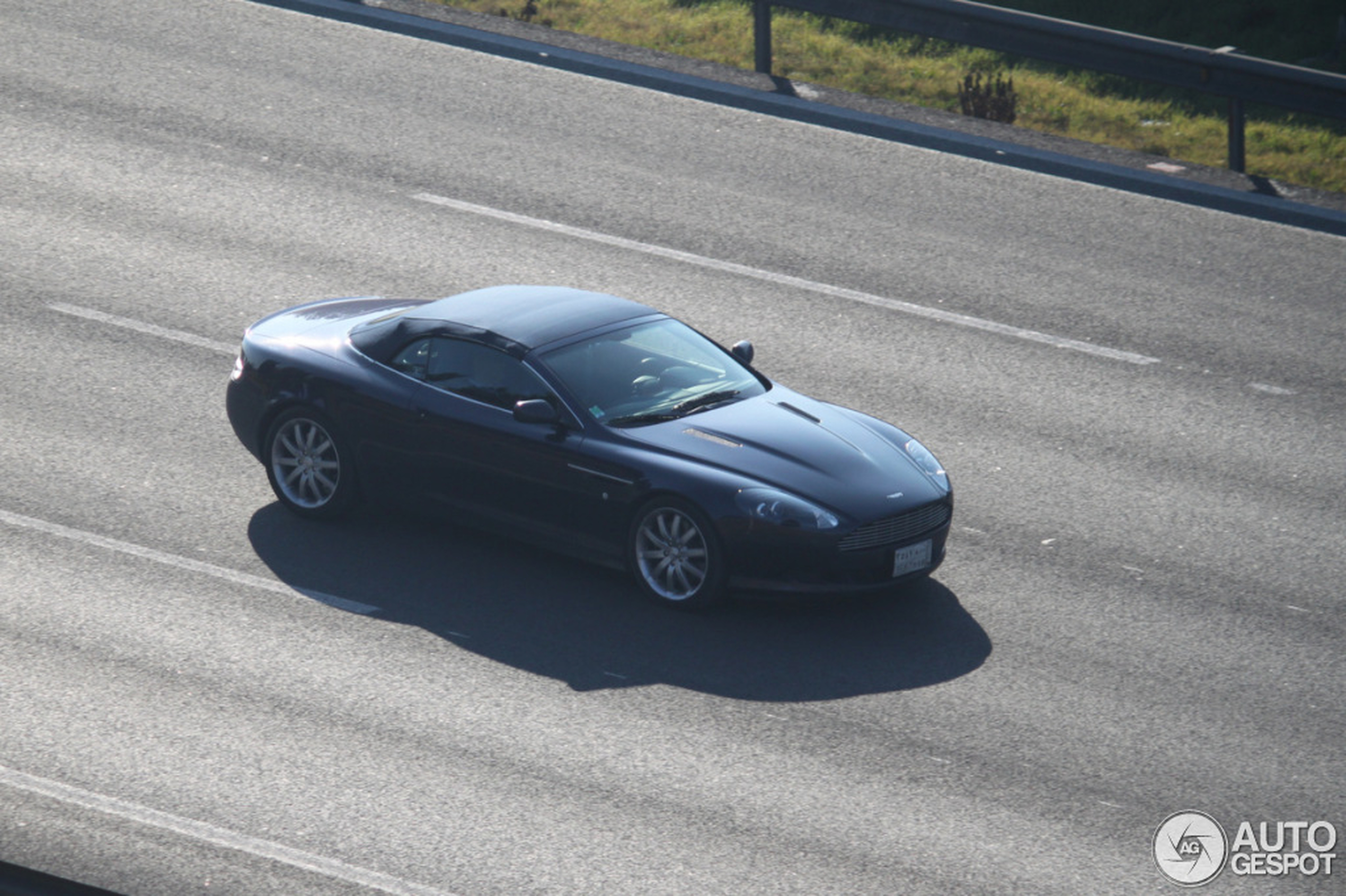 Aston Martin DB9 Volante 2010