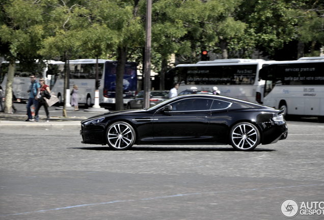 Aston Martin DBS Carbon Black Edition