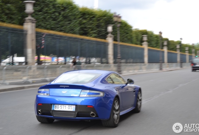 Aston Martin V8 Vantage S