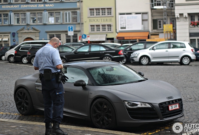 Audi R8 V10