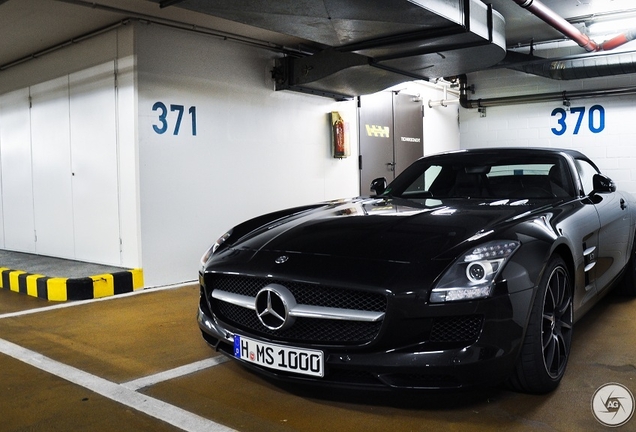 Mercedes-Benz SLS AMG Roadster