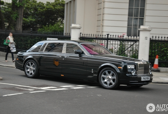 Rolls-Royce Phantom EWB