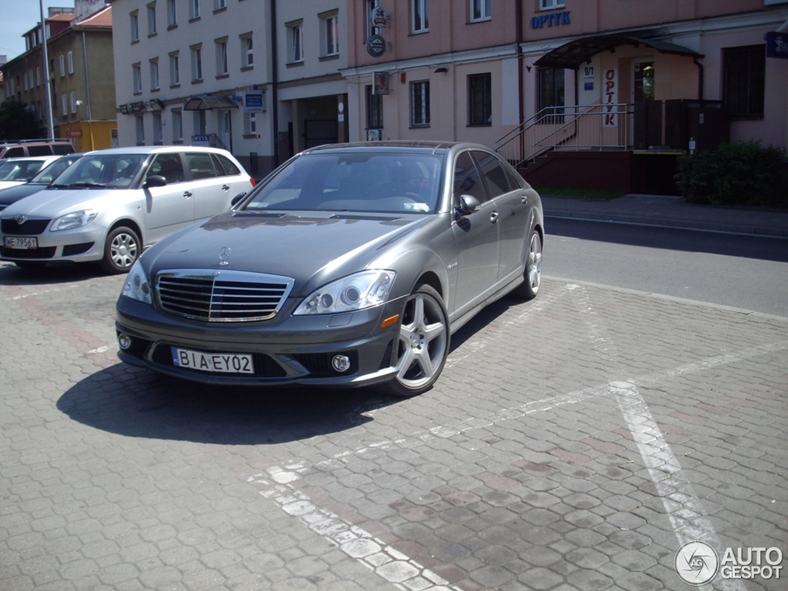 Mercedes-Benz S 65 AMG V221