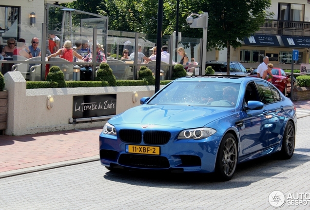 BMW M5 F10 2011