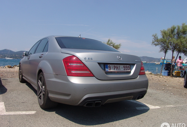 Mercedes-Benz S 63 AMG W221 2011