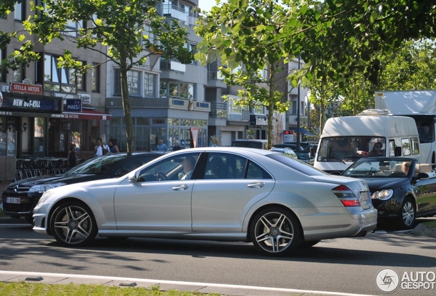 Mercedes-Benz S 63 AMG W221