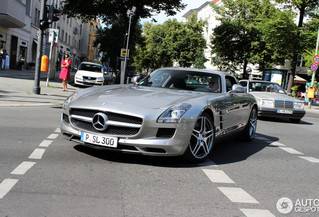 Mercedes-Benz SLS AMG