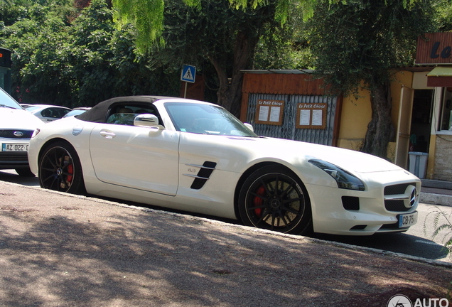 Mercedes-Benz SLS AMG Roadster