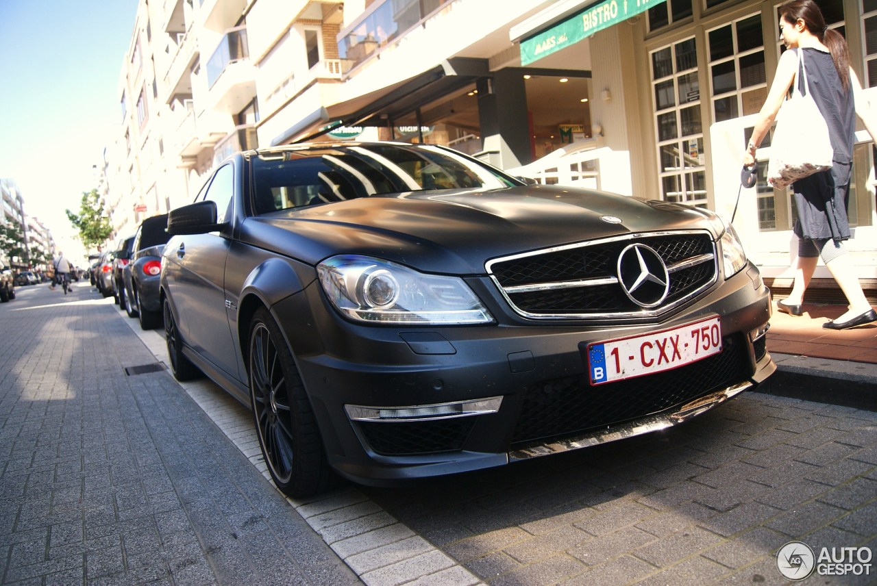 Mercedes-Benz C 63 AMG Coupé