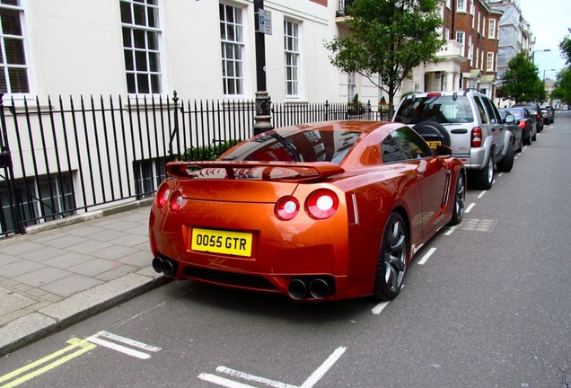 Nissan GT-R