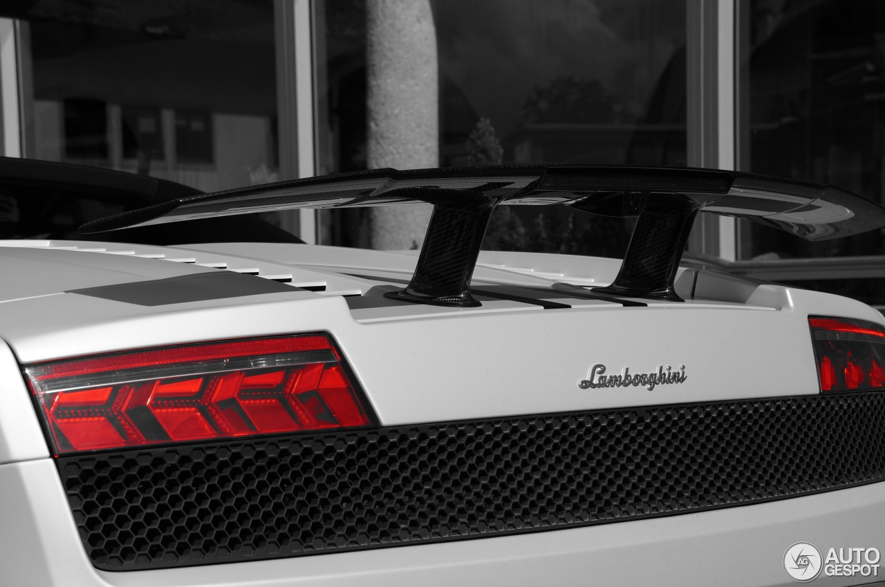 Lamborghini Gallardo LP570-4 Spyder Performante