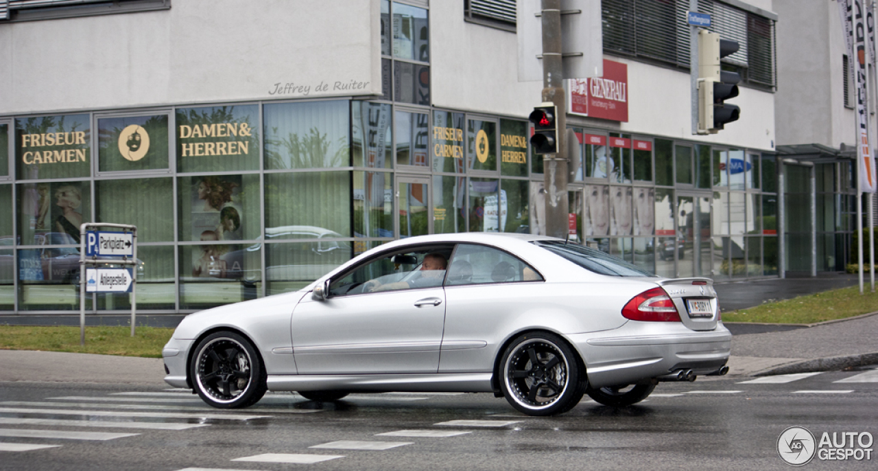 Mercedes-Benz CLK 55 AMG