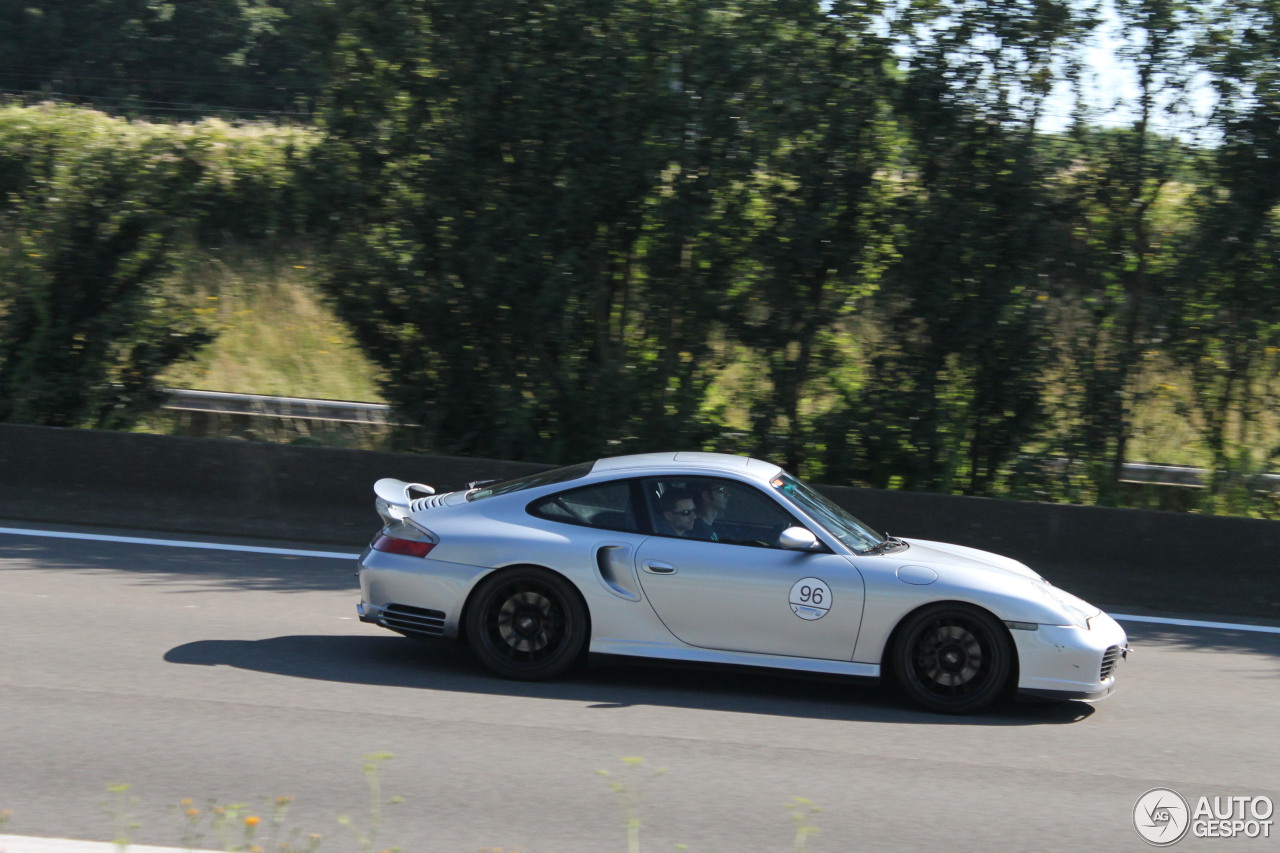 Porsche 996 Turbo