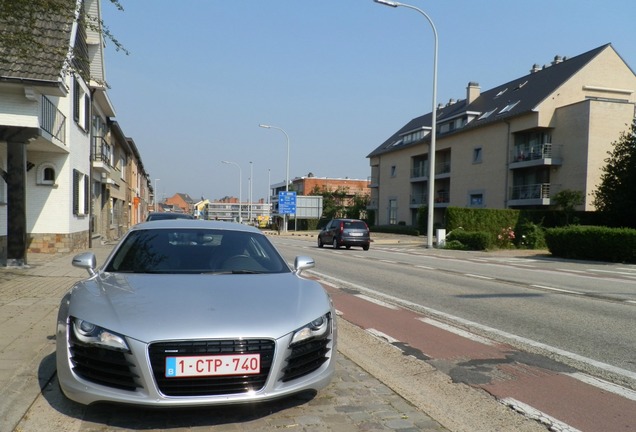 Audi R8