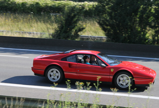 Ferrari 328 GTB