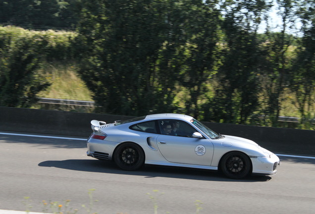 Porsche 996 Turbo