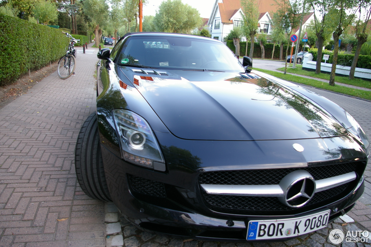 Mercedes-Benz SLS AMG Roadster