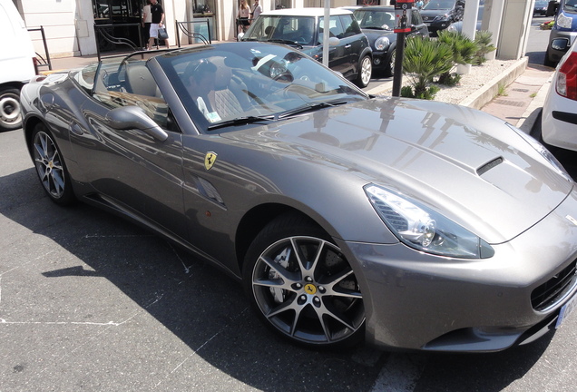 Ferrari California