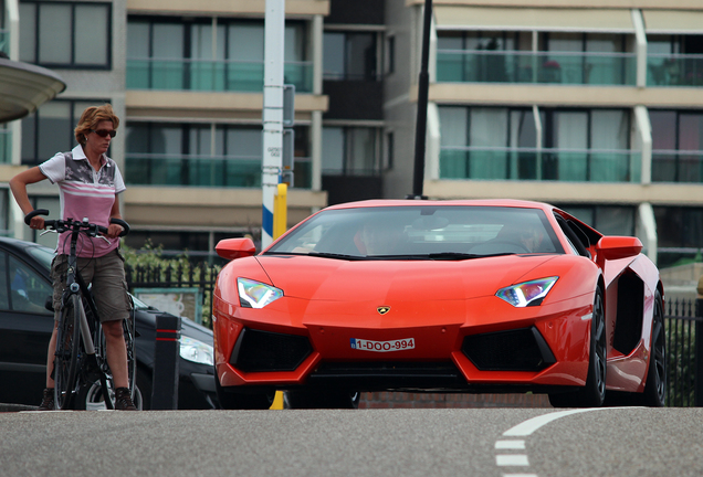 Lamborghini Aventador LP700-4