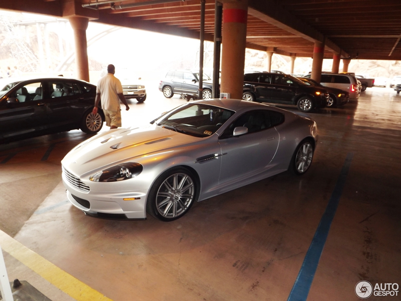 Aston Martin DBS