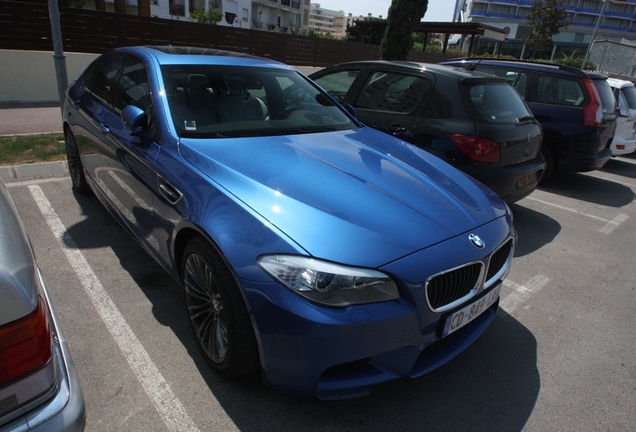 BMW M5 F10 2011