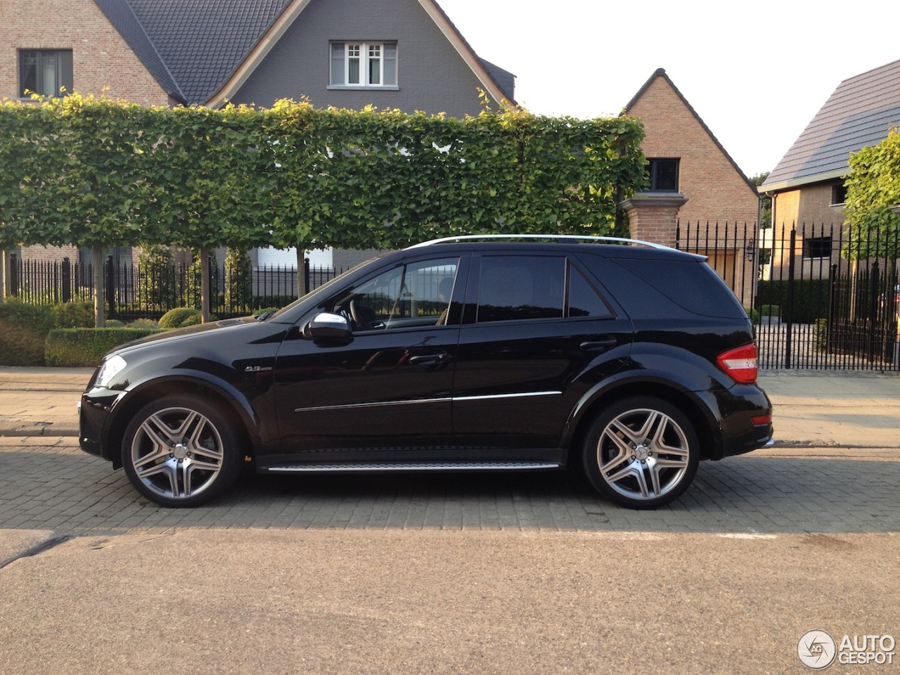 Mercedes-Benz ML 63 AMG W164 2009