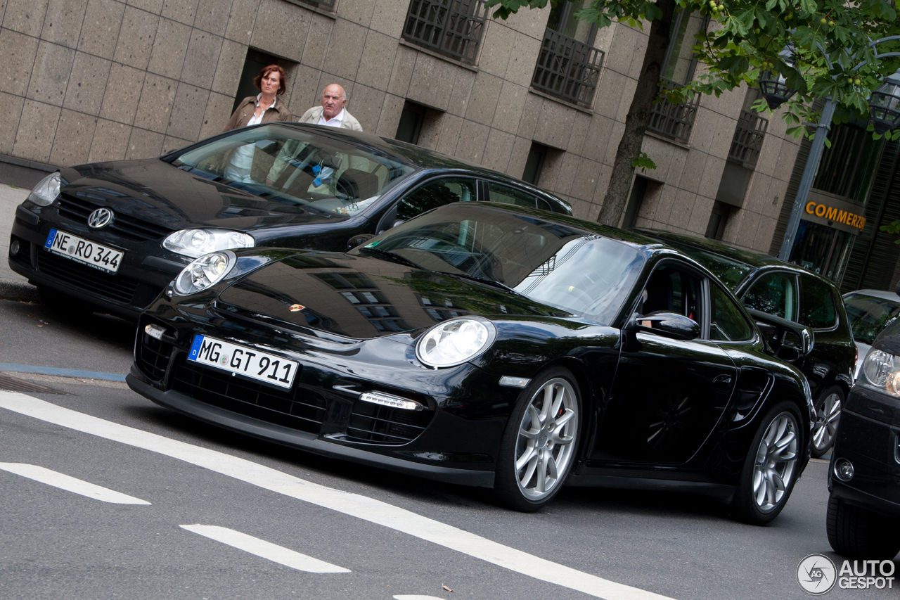 Porsche 997 GT2