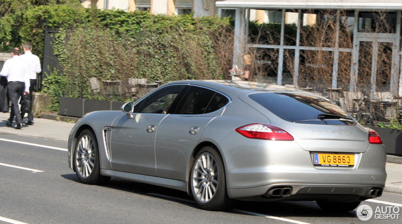 Porsche 970 Panamera Turbo MkI