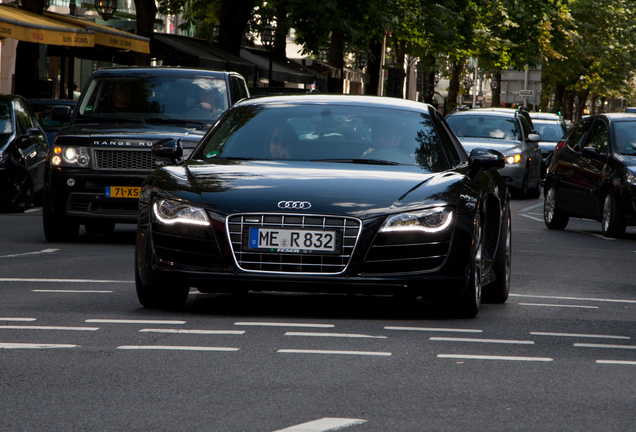 Audi R8 V10