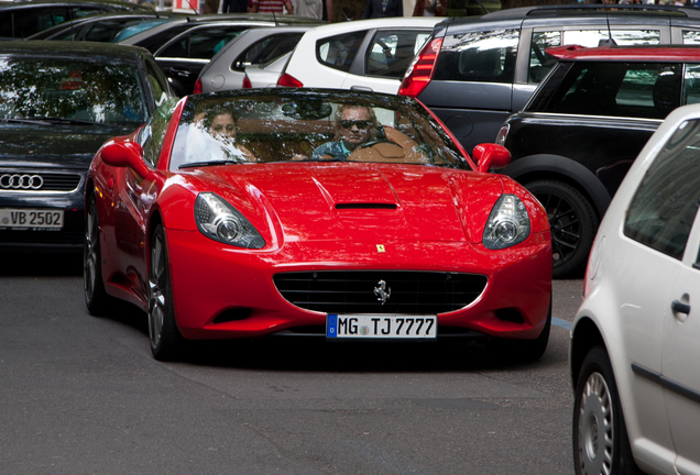 Ferrari California