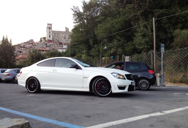 Mercedes-Benz C 63 AMG Coupé