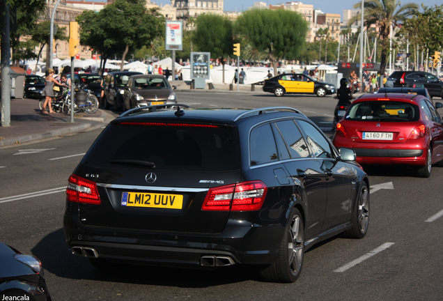 Mercedes-Benz E 63 AMG S212 V8 Biturbo