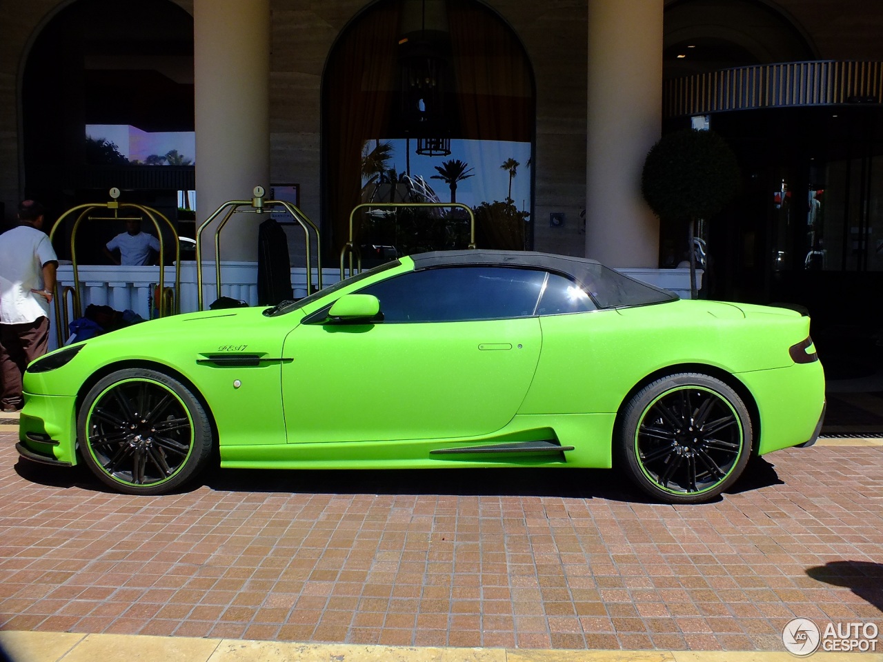 Aston Martin Mansory DB9 Volante