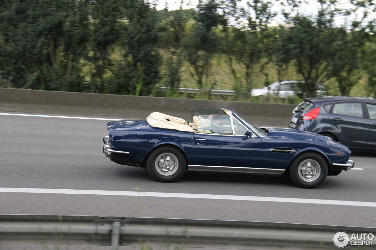 Aston Martin V8 Volante 1978-1990