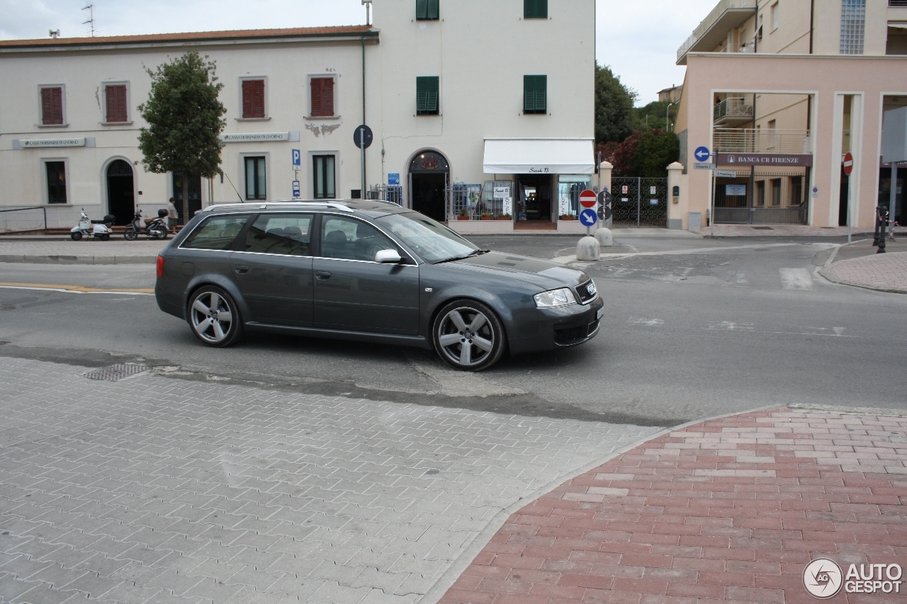 Audi RS6 Avant C5