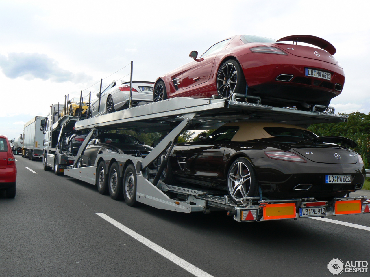 Mercedes-Benz SLS AMG Roadster