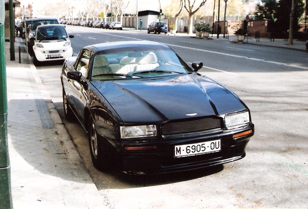 Aston Martin Virage