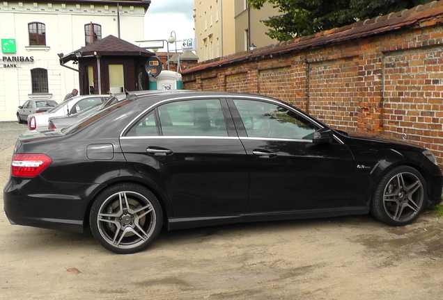 Mercedes-Benz E 63 AMG W212