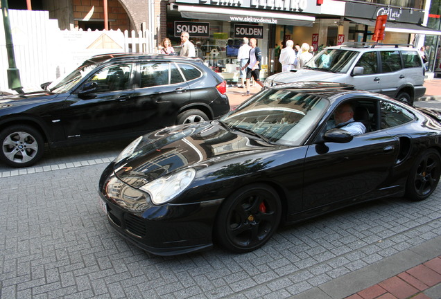 Porsche 996 Turbo