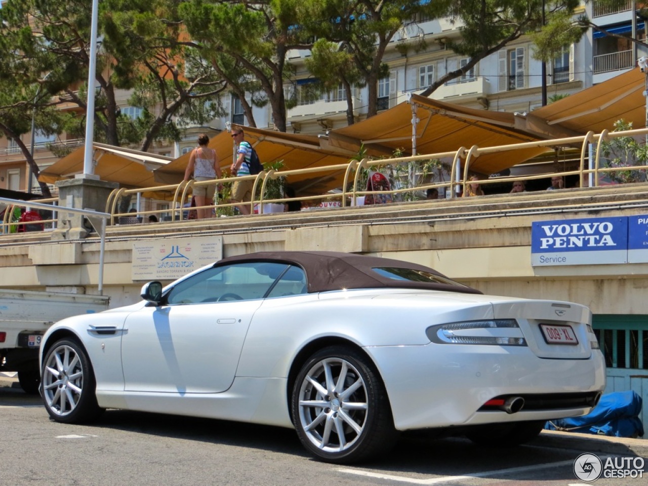 Aston Martin DB9 Volante