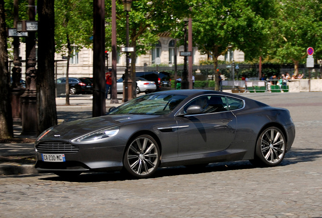 Aston Martin Virage 2011